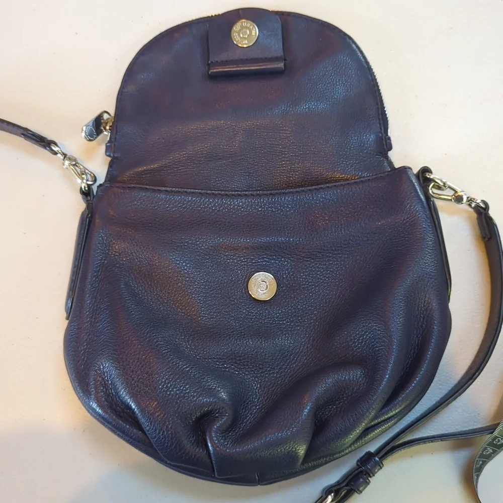Marc by Marc Jacobs, Navy Blue Leather Crossbody Bag - Picture 5 of 10